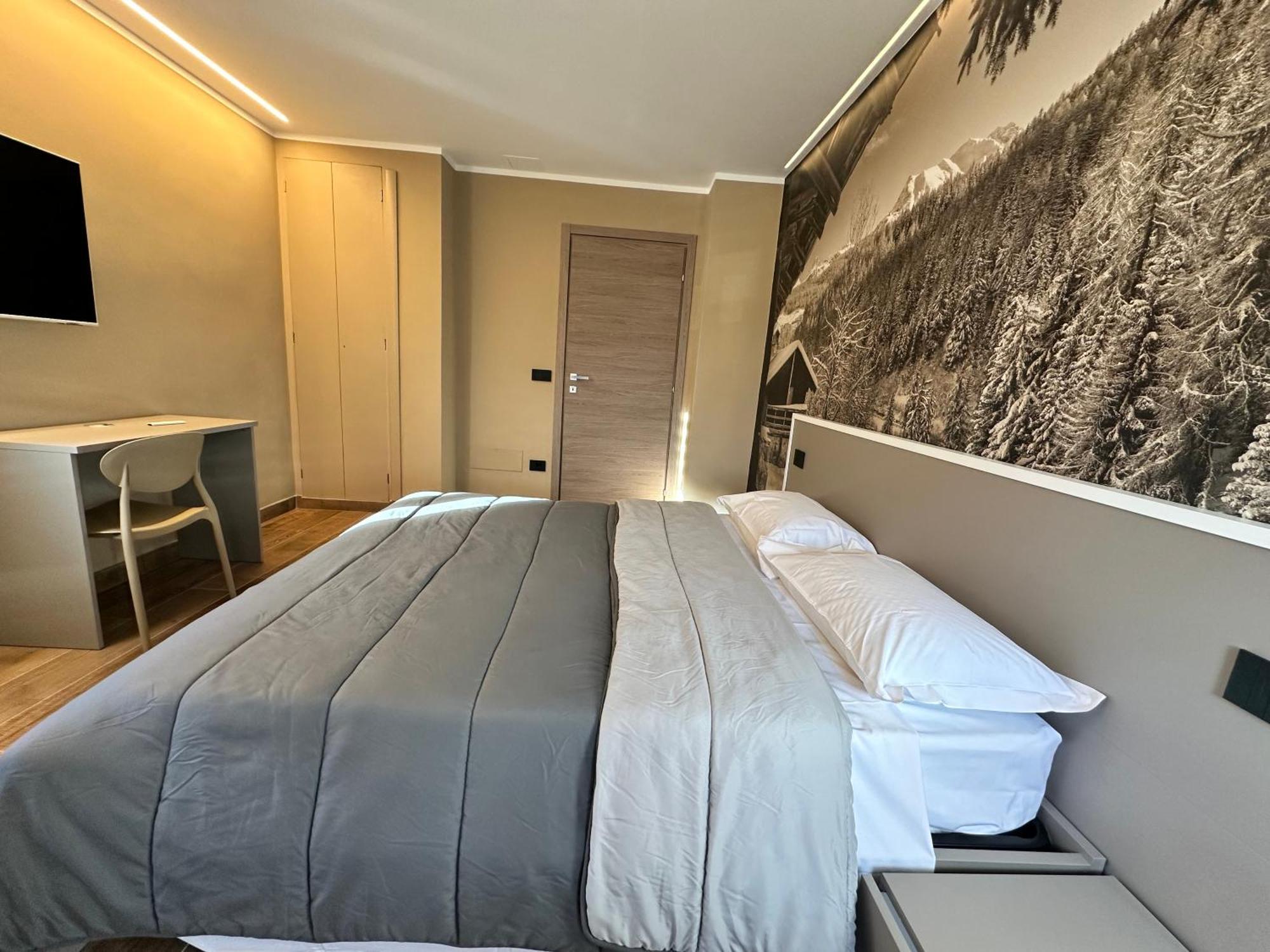 Aosta Center Holidays Apartments المظهر الخارجي الصورة